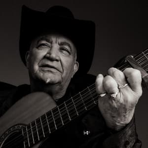 Eliades Ochoa @ La Riviera