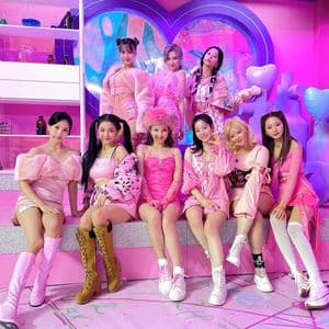 TWICE @ Palau Sant Jordi